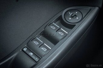 Ford Focus 1.0 EcoBoost Edition X - 3