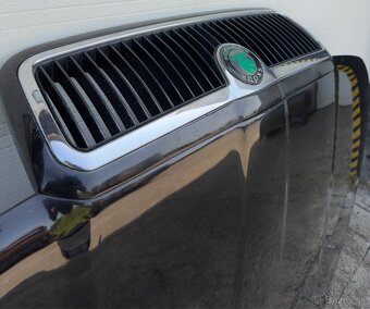 Škoda Octavia 1, kapota + maska, čierna metalíza - 3