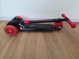 Detská kolobežka Toyz Carbon red, červená - 3