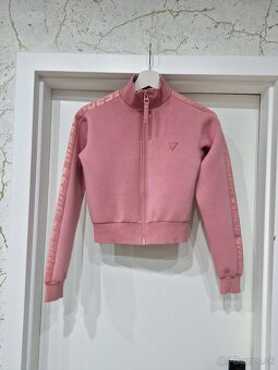NOVE Guess mikina rozne druhy a farby XS (aj pre S) - 3
