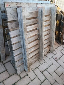 Palety Leier červená - 3