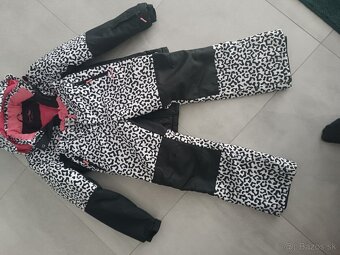 Zimný komplet bunda, otplovacky, čiapka rukavice - 3