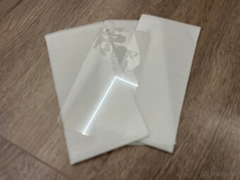 Predám doplnky pre Iphone 12 , obal, sklo - 3