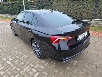 ŠKODA OCTAVIA RS iV DSG 180KW - 3