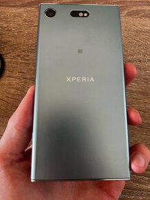 Xperia XZ1 Compact 4/32GB 4,6" HDR Blue - 3