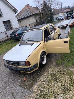 Predám platné TP a karosériu Škoda 130L - 3