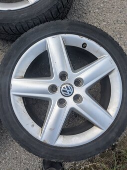 Originál Audi elektróny R17 225/45 - 3