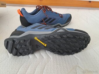 Botasky Adidas Terrex 44 - 3