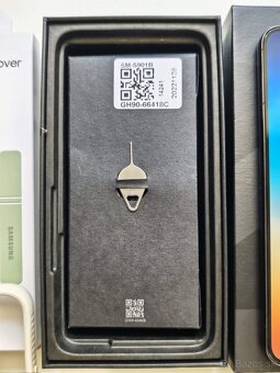 Samsung Galaxy S22 5G 256GB v zaruke, mnozstvo prislusenstva - 3