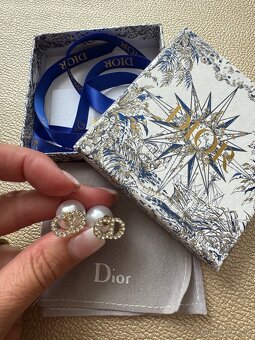 Perlove nausnice Dior - 3