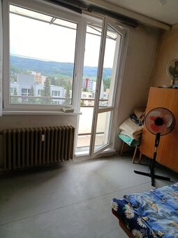 4IZBOVY BYT HANDLOVA - 3