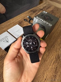 Garmin EPIX 2 Sapphire Titanium Black 47mm - 3