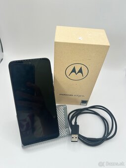 Motorola Edge 30 Neo (8GB/128GB) – Black Onyx - 3