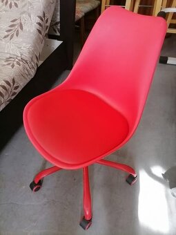 kancelarska stolicka - 3