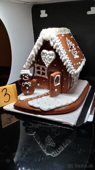 Medovnikova chalupka, Medovnikovy domcek so svetielkom - 3