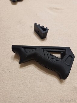 Airsoft - AR15 SILENT OPS 9" CHARLIE HALF TAN - 3