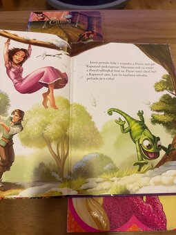 Na vlásku, Barbie a Cililig - 3