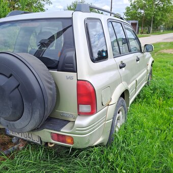 Predám Suzuki Grand Vitara 2,5 V6 - 3