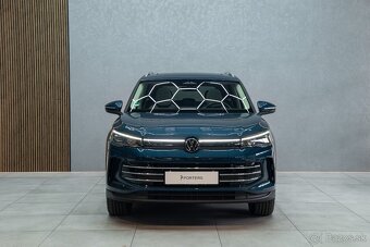 Volkswagen Tiguan 2.0TDI 142kW, automat, 4x4, 2024, DPH - 3