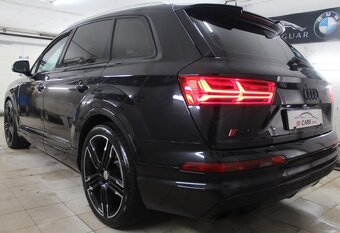 Audi SQ7 4.0TDI V8 320kW AT8 Quattro - 3