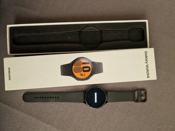 Samsung watch 4 - 3