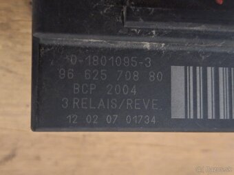 Relé žeraviacich sviečok PEUGEOT/CITROËN 1,6 / 2,0 HDi - 3