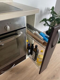Kuchynská linka s rúrou - 3