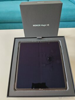 HONOR Magic V5 16 GB/512 GB Dawn Gold - 3