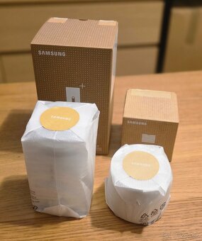 Samsung The Freestyle + Battery - 3