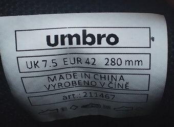 Umbro Jackuzzi 3.0 "42" (pánske) - 3