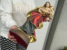 Krásná dřevěná socha Panna Marie s Ježíškem - 3
