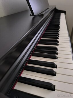 Digitálne piano Yamaha CLP-825 Palisander - 3