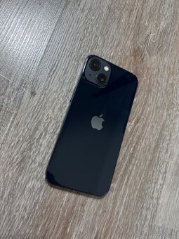 Predám IPhone 13 256GB midnight - 3
