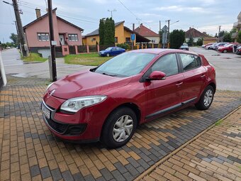 Renault Megane 1.6 - 3