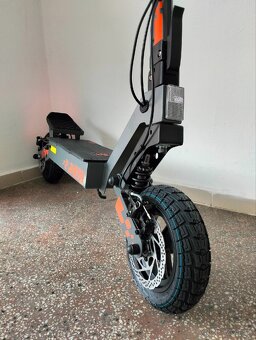 kolobežka Kukirin (Kugoo + Kirin) G2 vylepšený model 2025 - 3