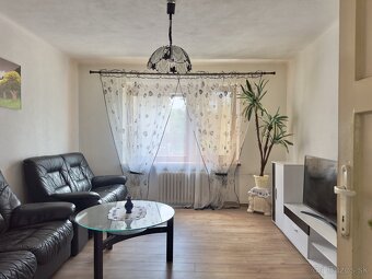 predaj 2 izbový byt, 59,4 m2, pri vežičke, Handlová - 3