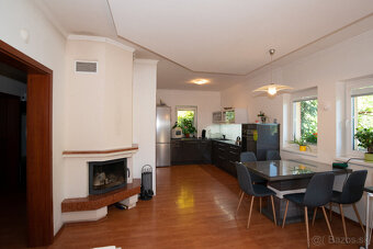 ✨ Domček s atmosférou v Hrubom Šúre – kde technológie slúžia - 3