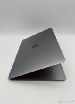 MacBook Pro 15" 2019 16/256GB Space Gray - 3