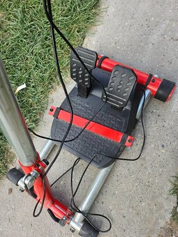 Volant Thrustmaster Ferrari 458 SPIDER + Stojan - 3