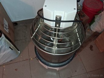 Predám špirálový miesič IF-22 - 3