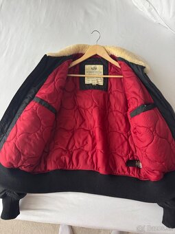 Bunda Alpha Industries - 3