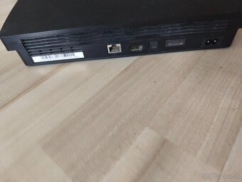 Predám PlayStation 3 (PS3) - 3