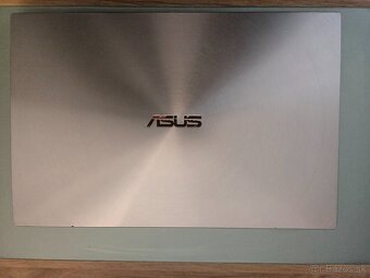 ASUS Zenbook 14 UX431FA - 3