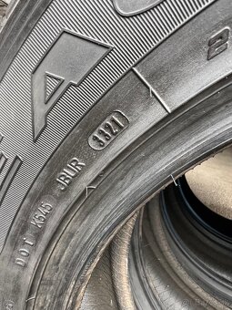 Letné pneumatiky Goodyear 235/60R18 - 3