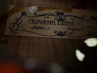 Staré husle -Giovanni Leoni - 3