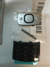 Nokia 6700s kryty ,klávesnice - 3