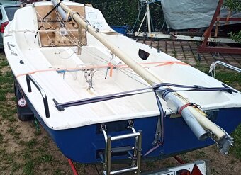 Plachetnica bez VPM 12m2 plachty LANAVERRE 510 - 3