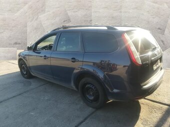 Predám náhradné diely na Ford Focus 2 1,8tdci - 3