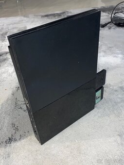 PlayStation 2 Slim - 3