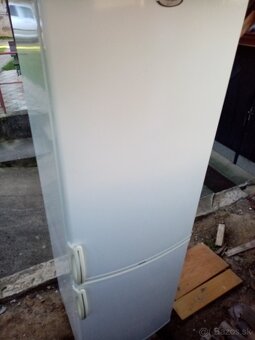 Chladnička s mrazničkou - 3